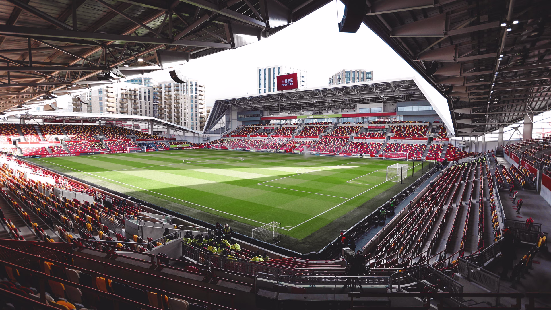 Vista del Gtech Community Stadium, el estadio del Brentford en el oeste de Londres